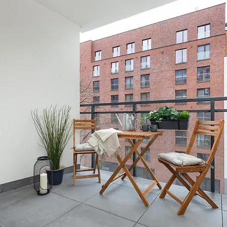 Ecru Luxurious In Port Praski With Balcony Wwa35 Varsavia